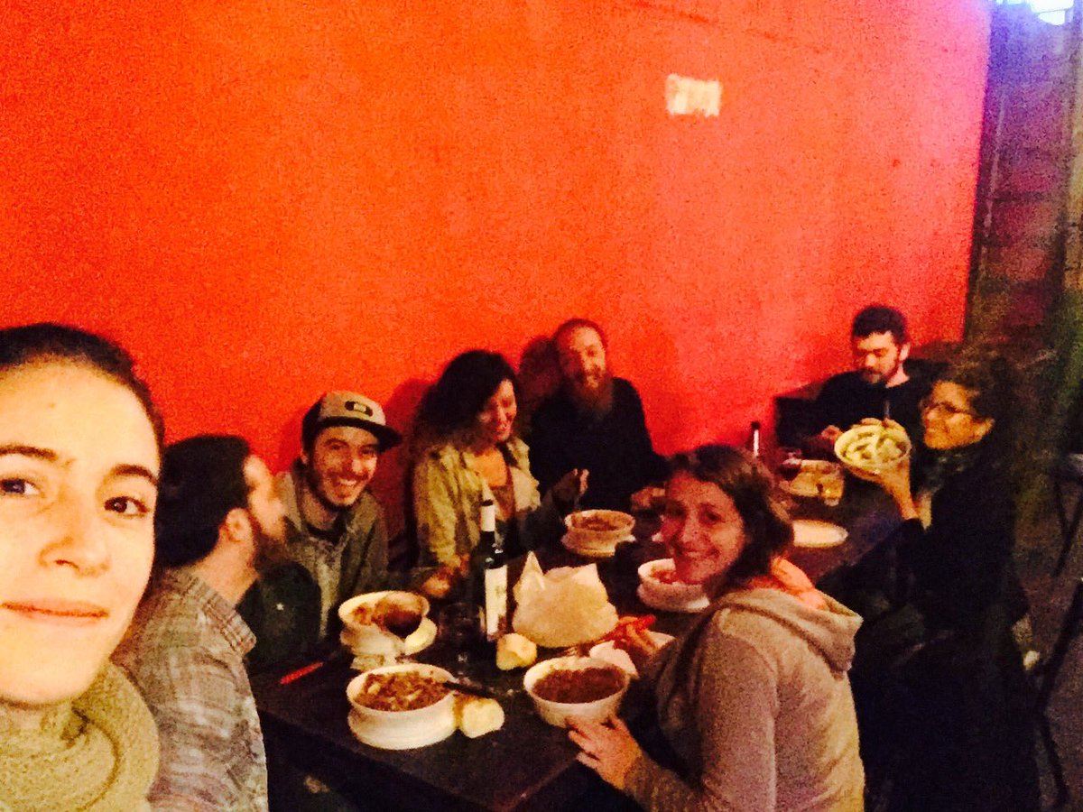 Previa en el hogar <a href="/LaCasonaDelRock/">La Casona del Rock</a> 
#sabado