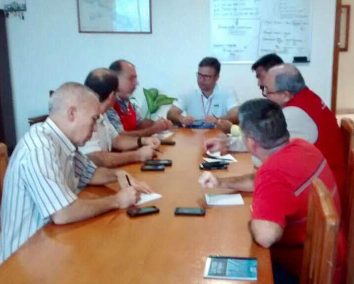 inea_venezuela's tweet photo. #AlMomento Pdte. del #INEA César Romero sostiene encuentro con los Capitanes de Puerto de la Región Oriente y el Pdte de @LaNuevaConferry https://t.co/DK7Inn95rl