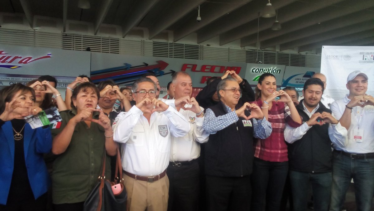 eistengg's tweet photo. #CCCEH INAMI_mx PGJE_Hidalgo ISSSTE_HGO mujerhidalgo CDHEHidalgo realizamos la 2da. Feria d la Prevención vs #http… https://t.co/IouXZyByF1 https://t.co/iqjjBBmyjd