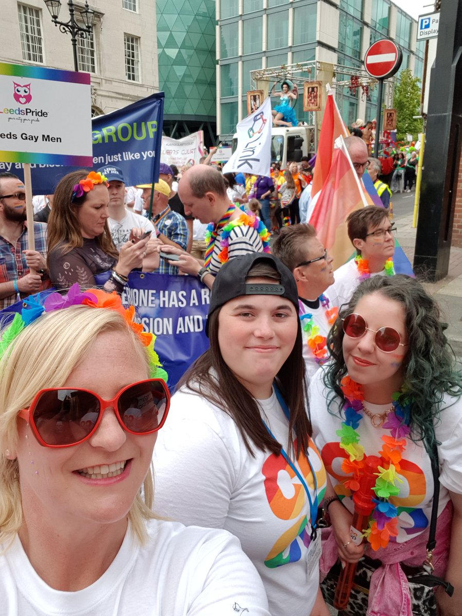 nicolabarwick35's tweet photo. #prideincoop #pridefun @LeedsPride @CoopRespectLGBT https://t.co/JC0uhEzKRB