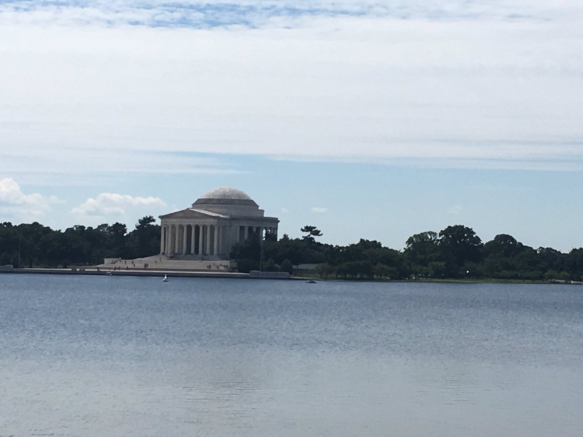 _DuncanM_'s tweet photo. Another great day in DC #summertooshort https://t.co/9oJXlqXUKl