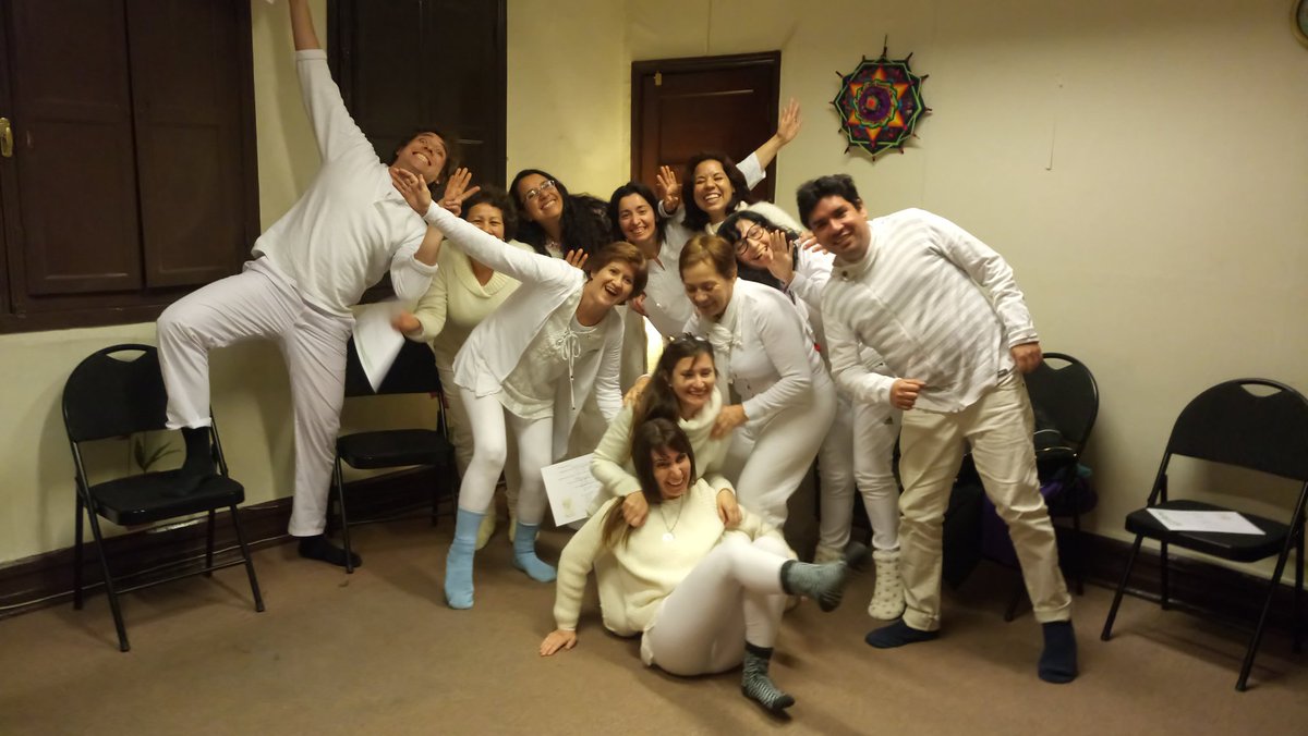 CentroBless's tweet photo. Bienvenid@s Reikistas!!! ❤ https://t.co/oDTo1P2G5P
