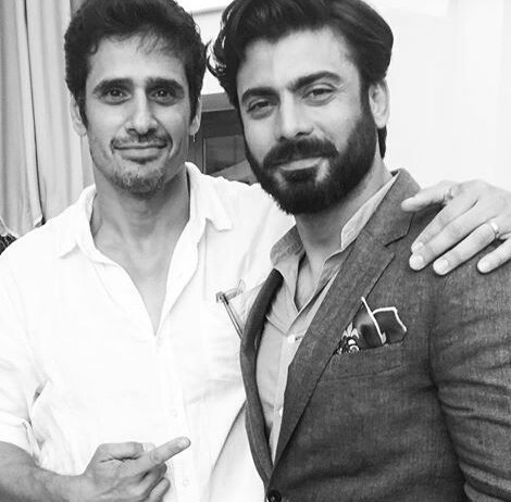 ForeverFawadFan's tweet photo. #FawadKhan with wife Sadaf in dubai for #silkbyfawadkhan  in Dubai !
@_fawadakhan_ https://t.co/B0Twnhlv1l