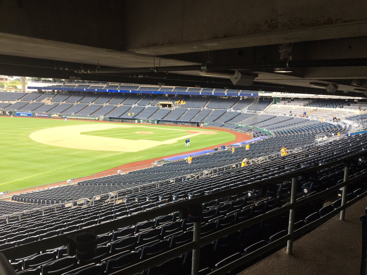 AlyssaLasater20's tweet photo. My view for today's double header at #theK LETS GO @Royals https://t.co/14BvwE3hyz