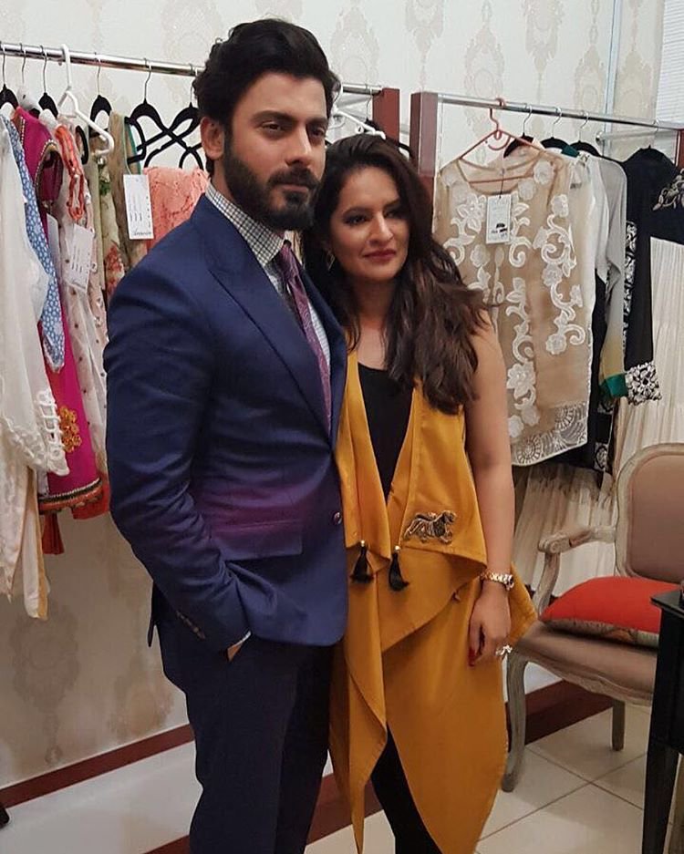 ForeverFawadFan's tweet photo. #FawadKhan at #silkbyfawadkhan exhibition in dubai -(3)
@_fawadakhan_ https://t.co/6MkqyLOior