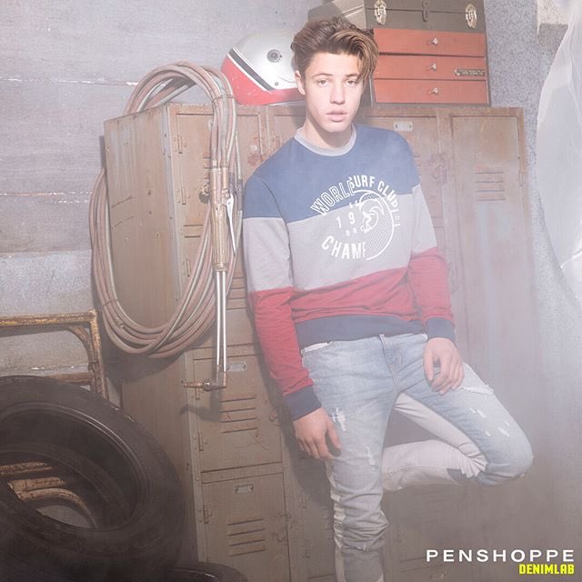 dallaspolska's tweet photo. π·| Cameron Dallas dla kampanii #PenshoppeDNMLab 2017 Penshoppe. #DoNoMistake https://t.co/dkxp5MB1bE