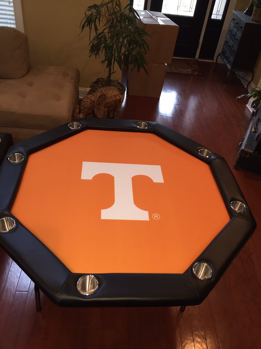 customtablefelt's tweet image. Football season yet?  #utvols #knoxville