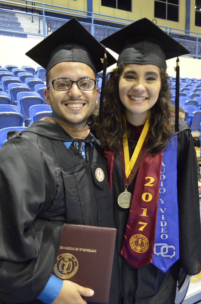ONDAMUSICALPR's tweet photo. #graduationmode #graduacion https://t.co/T8pUwUkoUZ