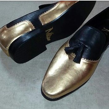 cherietipzie's tweet photo. #GloLafftaFestIbadan #cherryclassic #trendingshoes #loafers #brogue #monkstrap #burberry #nigerianwedding ig@cherry.classic_collection https://t.co/rsBvkCSeZ7