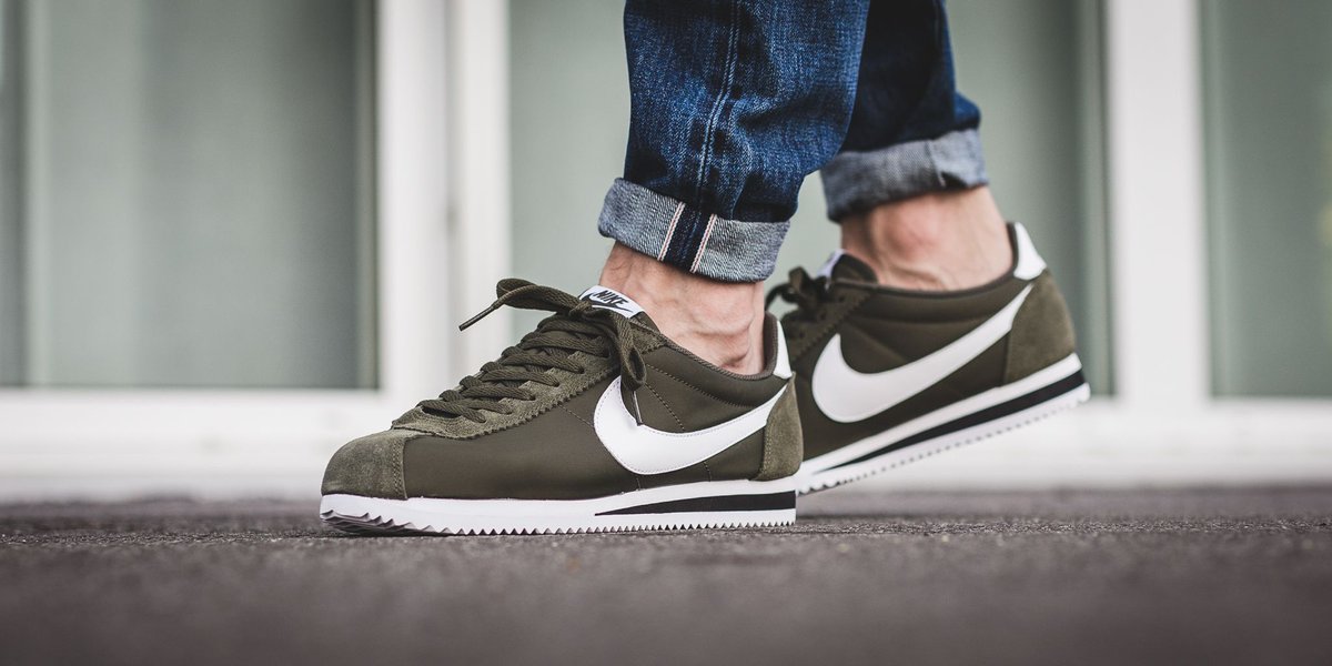 khaki cortez