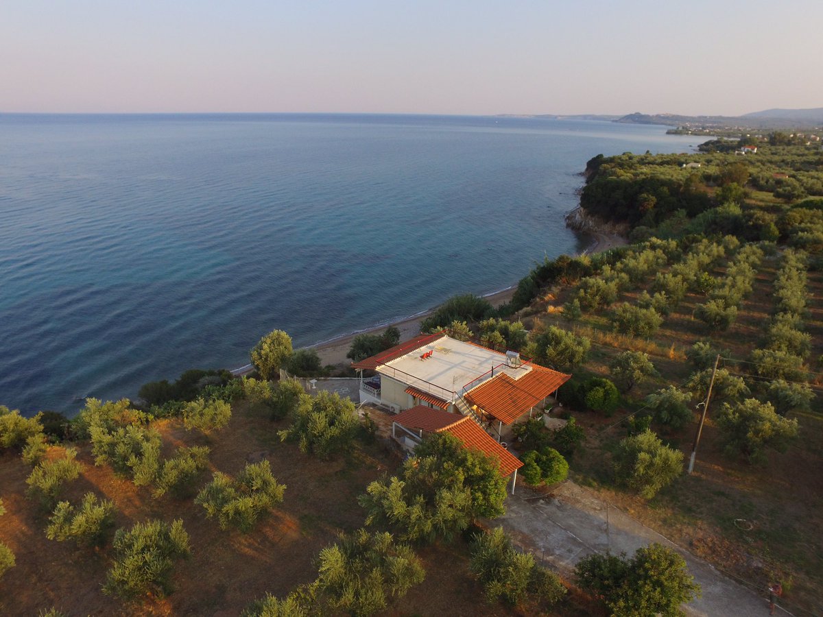 simlewis's tweet photo. When are you coming for a visit? #chrani #Greece @VisitKalamata https://t.co/6mcKAK9Ujq