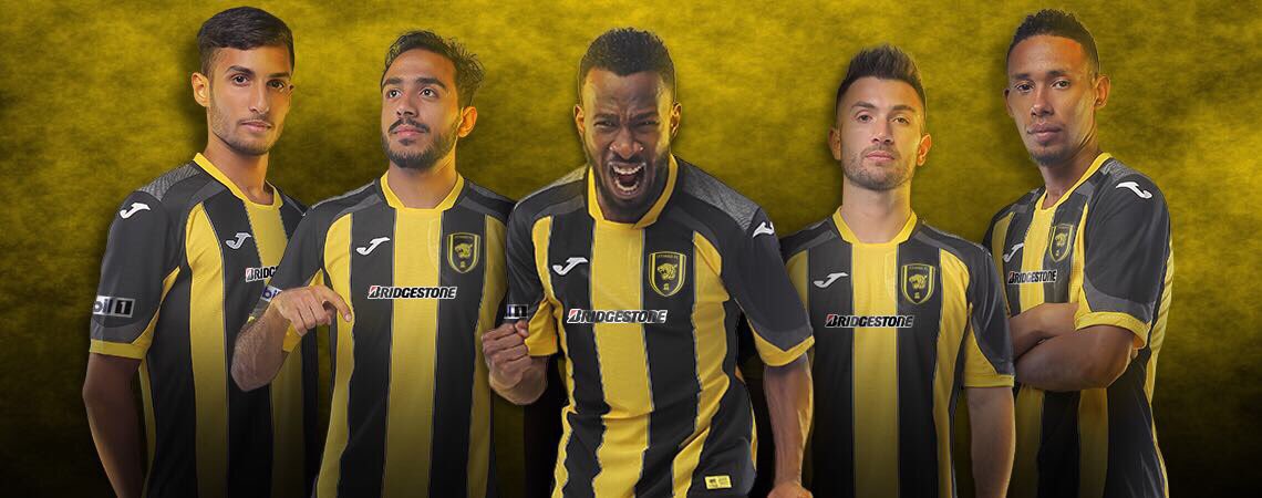 تدشين الطقم الأساسي للفريق الكروي الأول 
#روح_الاتحاد
