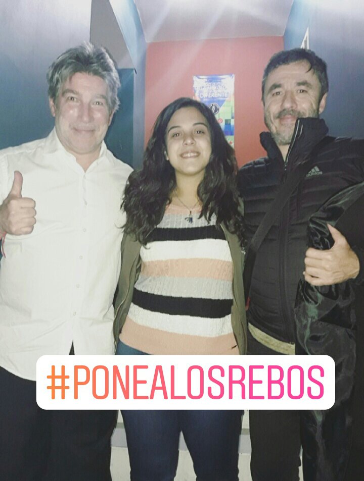 floragus1D's tweet photo. Con unos genios!!! #ponealosrebos #PeligroSinCodificar https://t.co/OwGNgTcI5G