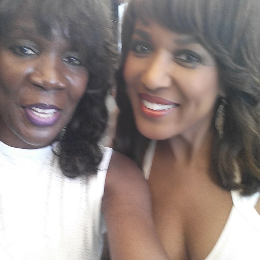 DestinyDrivenLC's tweet image. #Unitedwomeninwhite2017