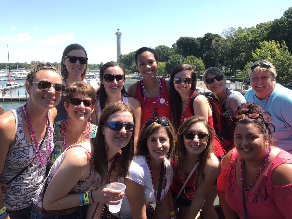 pibrollingpub's tweet photo. Enjoying the views, drinks and of course chips and salsa @Boardwalkpib Rita's Cantina! https://t.co/gfFRcunwbU