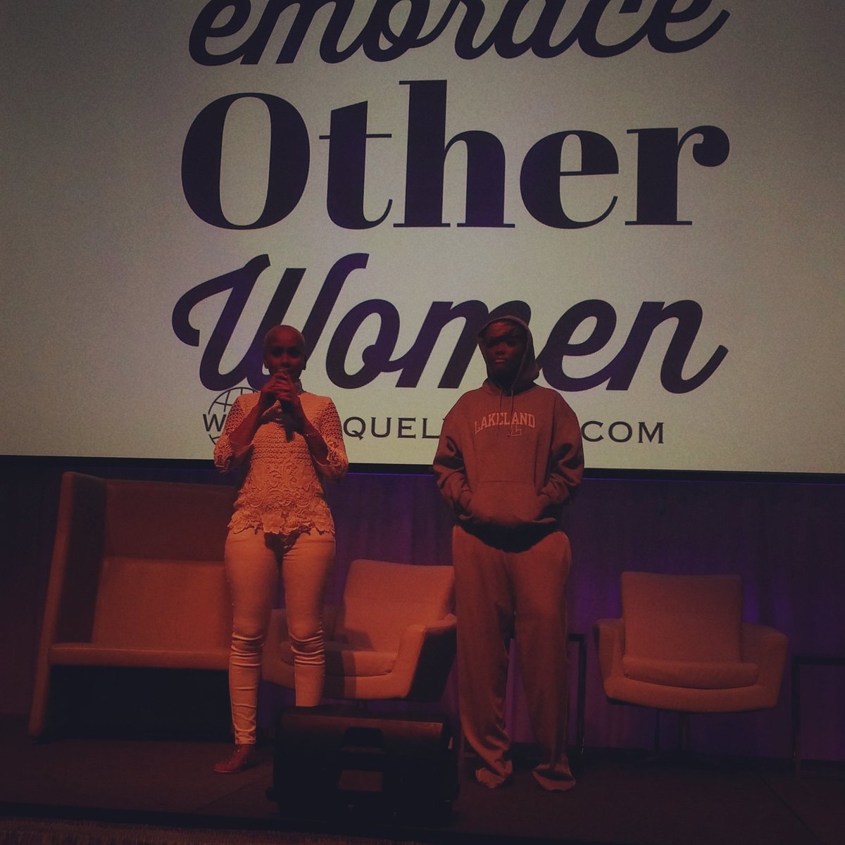 DestinyDrivenLC's tweet image. #Unitedwomeninwhite2017