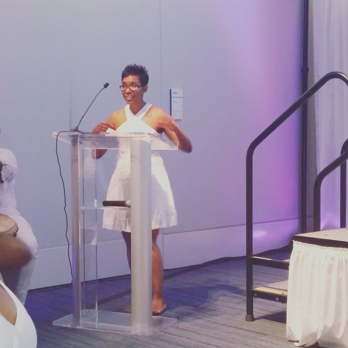 DestinyDrivenLC's tweet image. #Unitedwomeninwhite2017