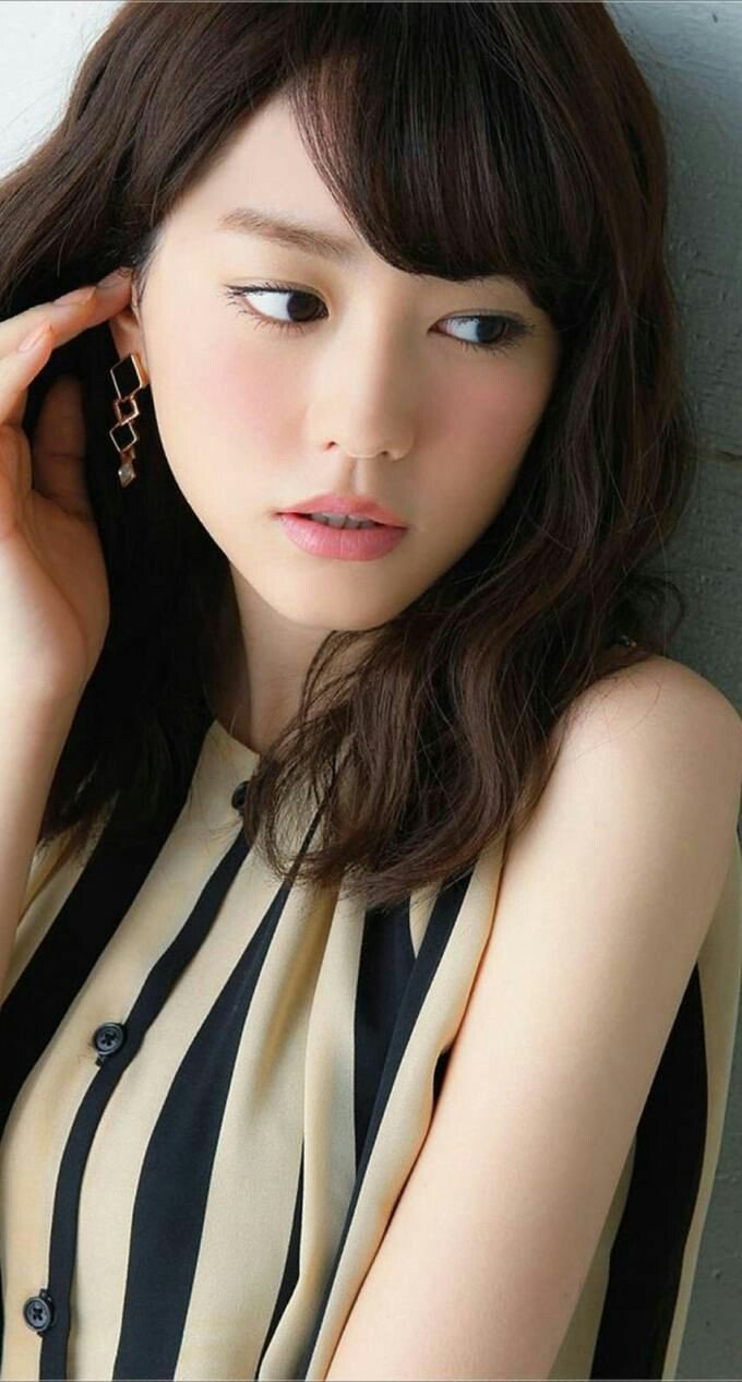 女優　超高解像度 