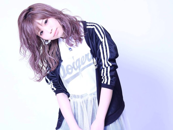 Pbs Twimg Com Media Dgkkqd7voaad93t Jpg Small