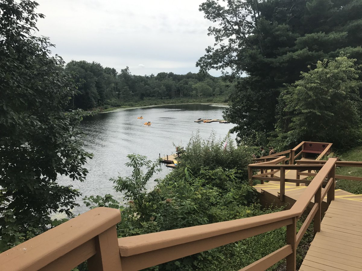 TheSamimTeam's tweet photo. #poconopalace #resort #hotel #restaurant #poconos #pa #roadtrip #beautiful #views #tourist #friends #sundayfunday #thesamimteam #elliman https://t.co/4pXN9ITGUx