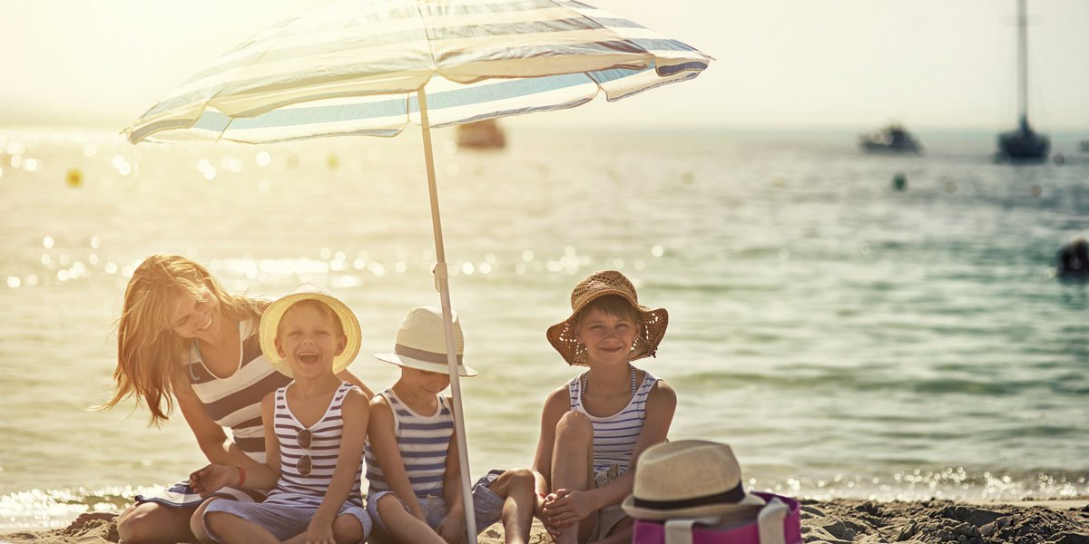 bug_brush's tweet image. Not All Parents Are Cursing The Summer Holidays crwd.fr/2v5TpZZ