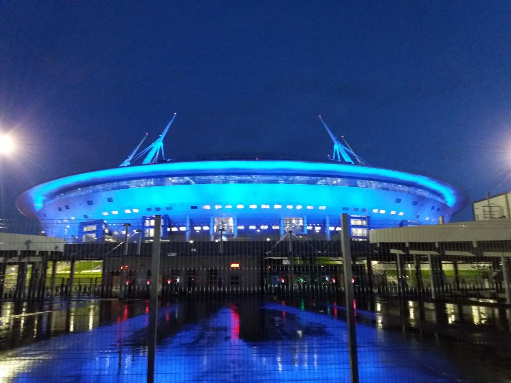 Daddys_days's tweet photo. Good night our new stadium! Thanks a lot! I never forget this night! 🖒
#zenitspartak #fczenit #football #rfpl #greatvictory https://t.co/qf7gk6AsW9