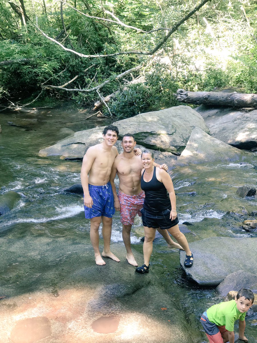 junin1969's tweet photo. Sliding Rock & the accidental 7 mile hike were awesome! #pinkbeds @nathanson09 @JakeNathanson1 @SaraHayes04 @DarylNathanson https://t.co/zZq3X03Hp2