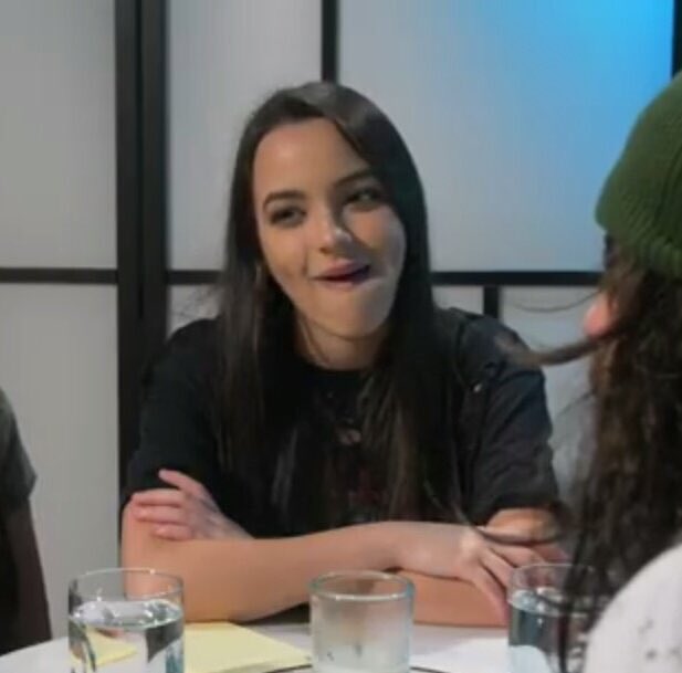 DeafTwinner96's tweet image. I told my mom that it was @MerrellTwins bday and she came home with an ice cream cake...I'm lactose intolerant. #happybirthdayroniandnessa