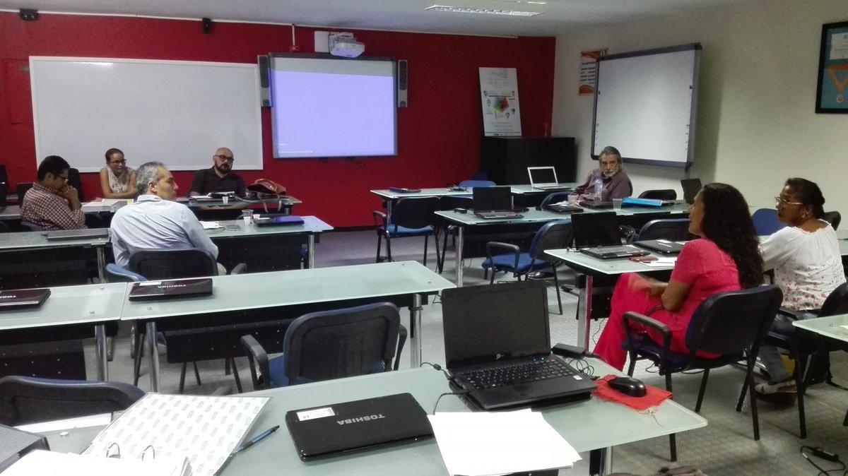 MaestriaPTic's tweet photo. Así transcurrió la visita de PARES en @UniLaGuajira con la comunidad de Docentes, donde se conversó sobre la pertinencia del programa... https://t.co/As5iJblxjY