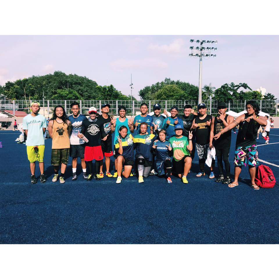dorkiralpi's tweet photo. Barefoot Gaming, Nigguhz. ;) paltos everywhere. #theRingersAreHere #alphacup2017 https://t.co/9j7Yz878ZJ