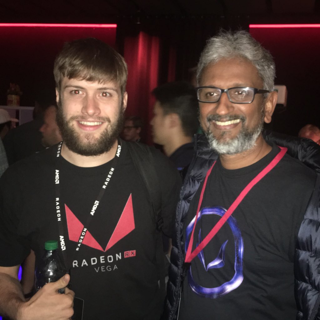 xsnrubicon's tweet image. When I met @GFXChipTweeter  and two awesome other gamers like me @OptimistechR @GameLards #SIGGRAPH2017 #AMDCapsaicin #Vega #Afterparty