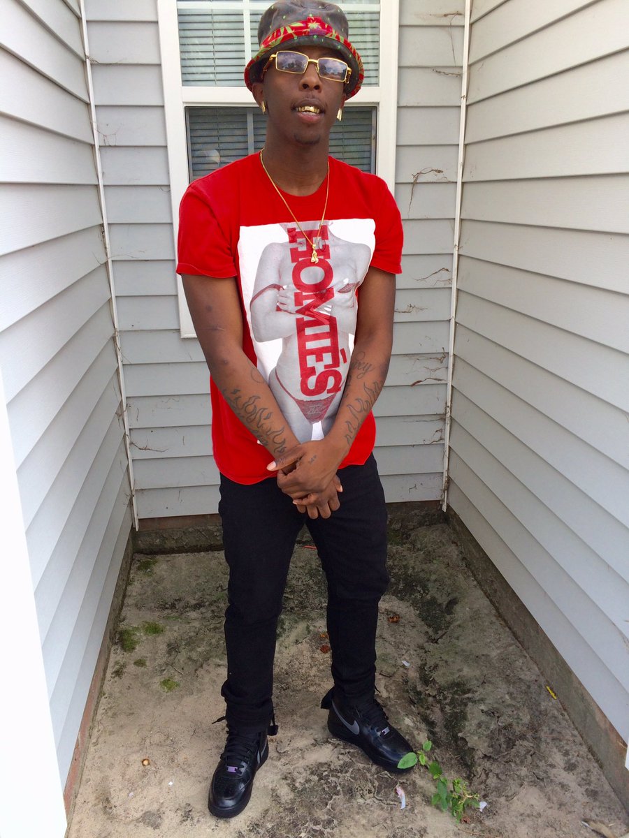 MaxoutWave's tweet image. Waspopping 🍫🤑