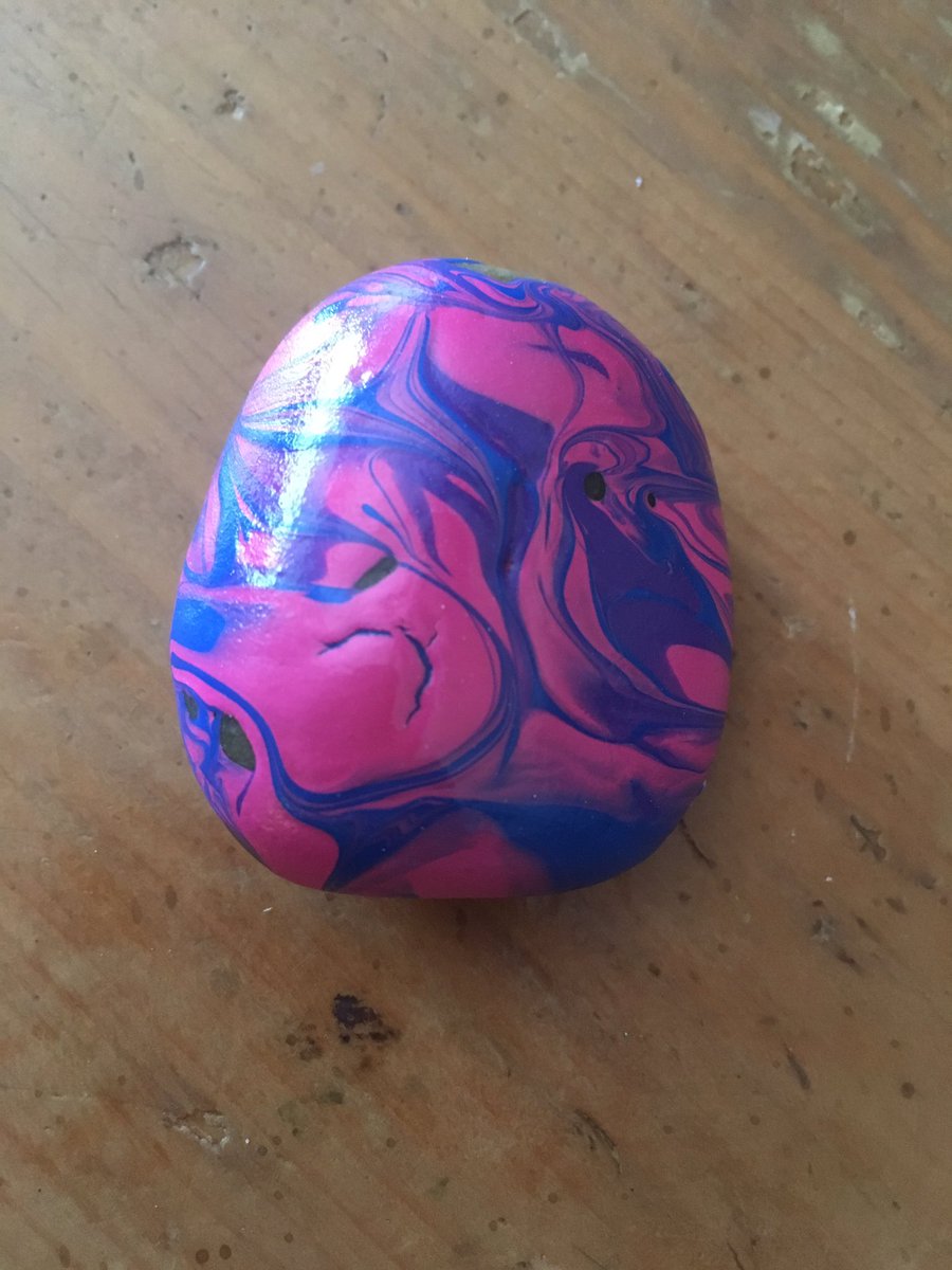 Jprocks2017's tweet image. Hidden at Applebee's in Elmwood If you find one please post to our Facebook group Jefferson Parish Rocks #jprocks  #applebees