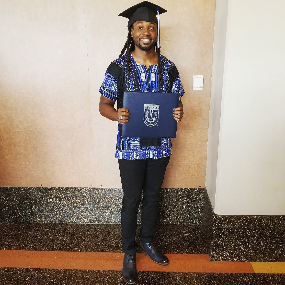 BLESSED TO GRADUATE WITH MY MASTERS FROM THE UNIVERSITY OF MEMPHIS! 
So grateful for my circle for inspiring me along the way! Thank y'all!