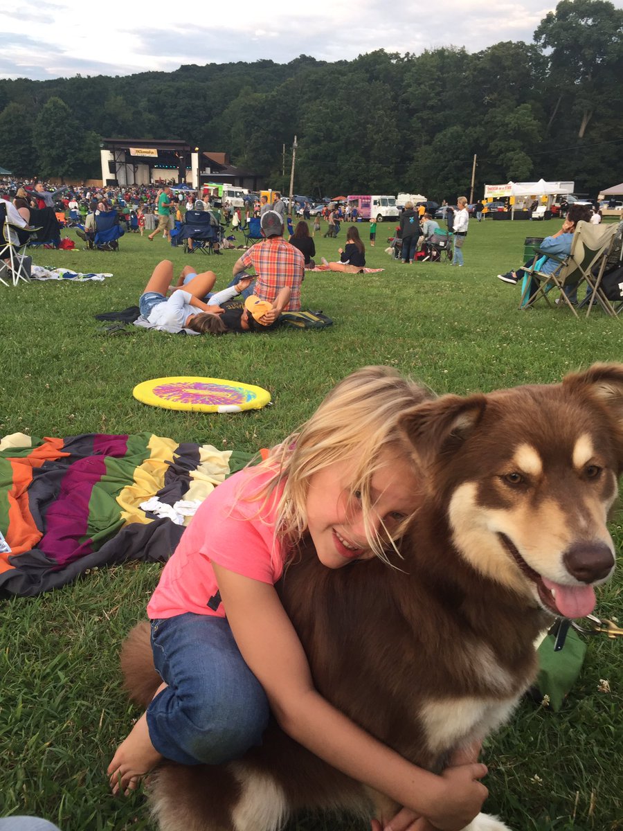 cforrest262's tweet photo. "I had a less than great time listening to music by @theclarks ," said no one ever. #ACSummerFun https://t.co/TbKb5mytZT