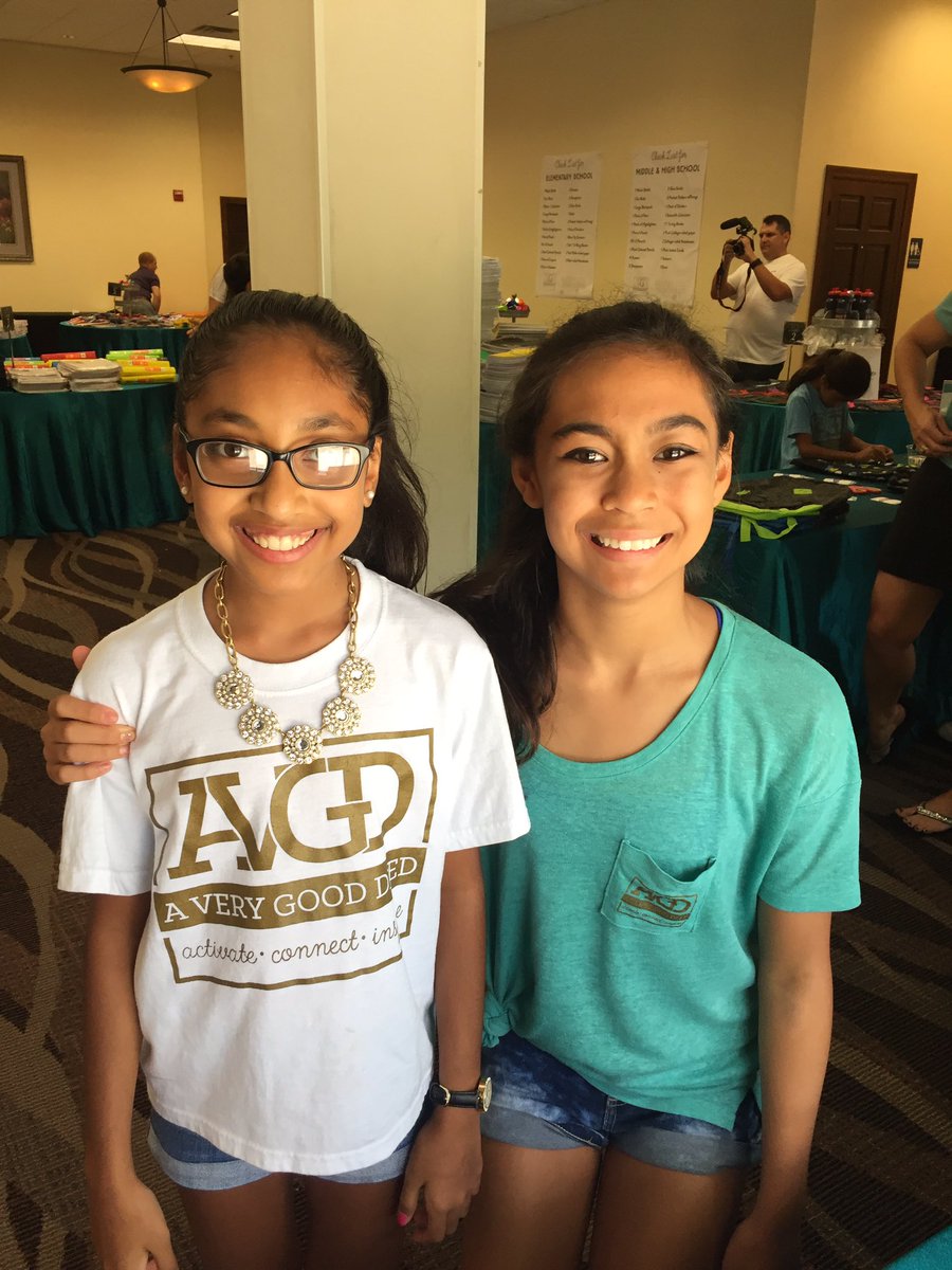 Averygooddeed's tweet photo. A Very Good Deed Backpack4Success Event #kidshelpingkids #averygooddeed https://t.co/URxPLJ2BCX