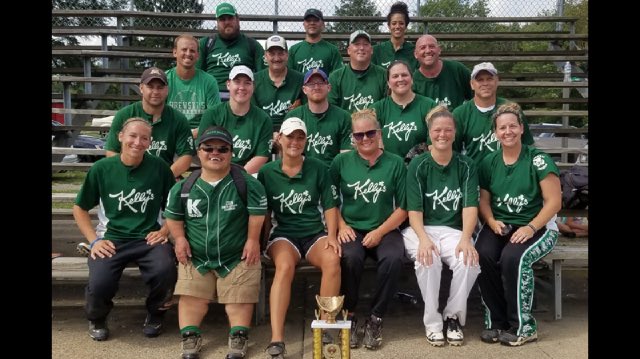 airalana24's tweet photo. 3rd place is just the second loser...😜⚾️ #Kelly's #divisionwinner #thirdoverall #boo #goodseason #softballfamily https://t.co/z7L9a3RoS6