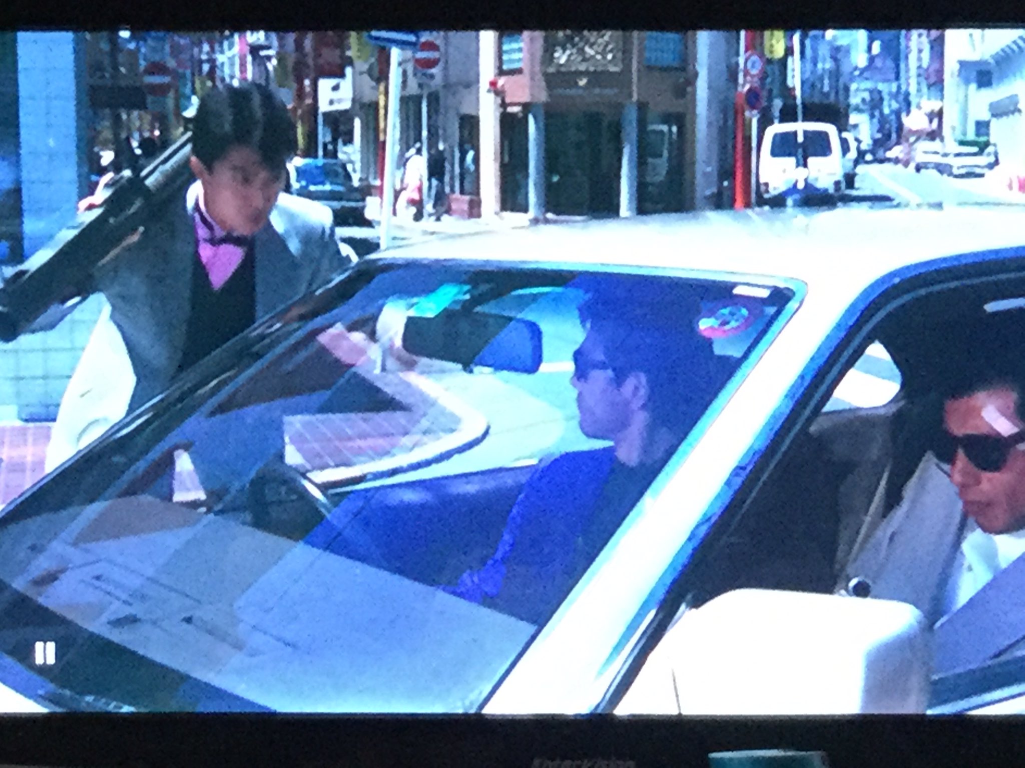 おかちゃん A Twitter あぶない刑事 どーでもいい知識 この作品には 柴田恭兵の 関係ないね や 仲村トオルの 僕のバズーカはもっと凄いんだぞ などの名言 がある