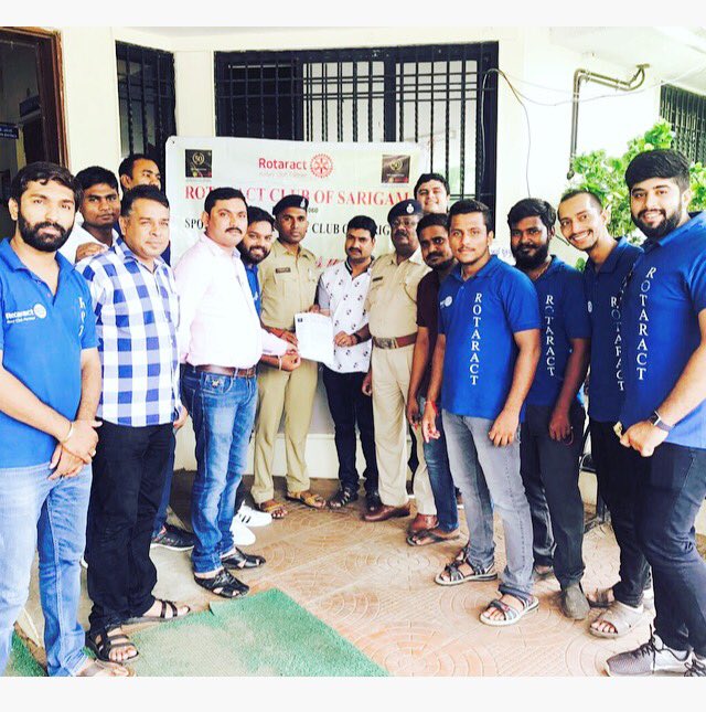 777Ashayarekar's tweet photo. OUR #ROTARACT_CLUB OF #SARIGAM.
CELEBRATED #FRIENDSHIP_DAY WITH SOME OF THE GREAT #SOCIAL_WORKERS OF OUR SOCIETY. @ChetanB74190785 @NEEV143 https://t.co/Aj7h0eeAnf