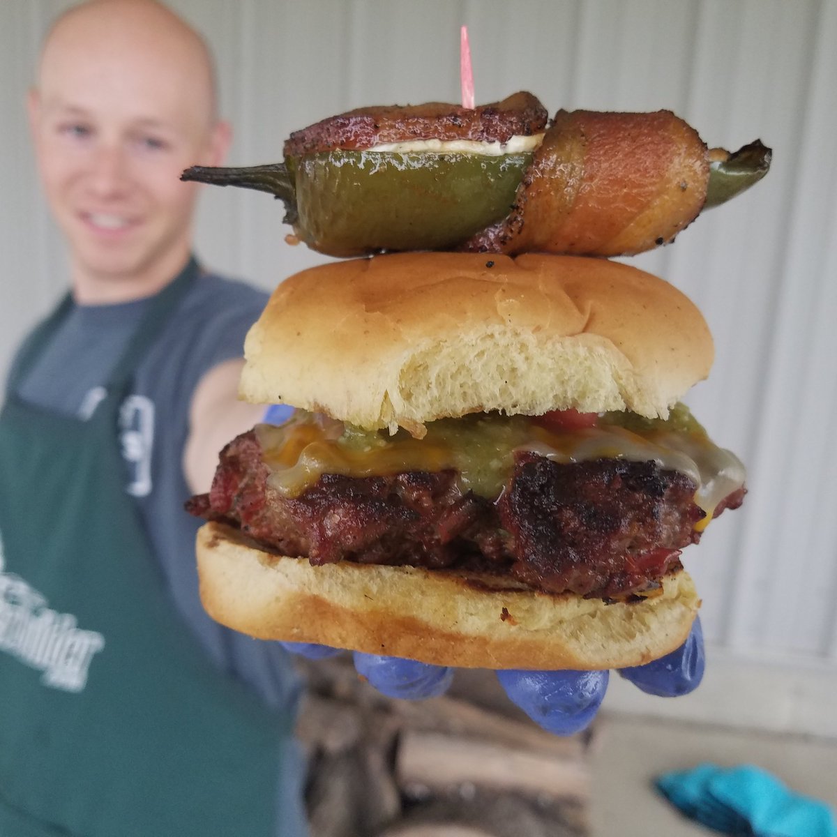 smokerbuilder's tweet photo. The #burgers yesterday were unreal!
#SmokerBuilderMFG #SmokerBuilderdotcom #lavalock #MidMOSmokeShow https://t.co/3KjvFILb8A