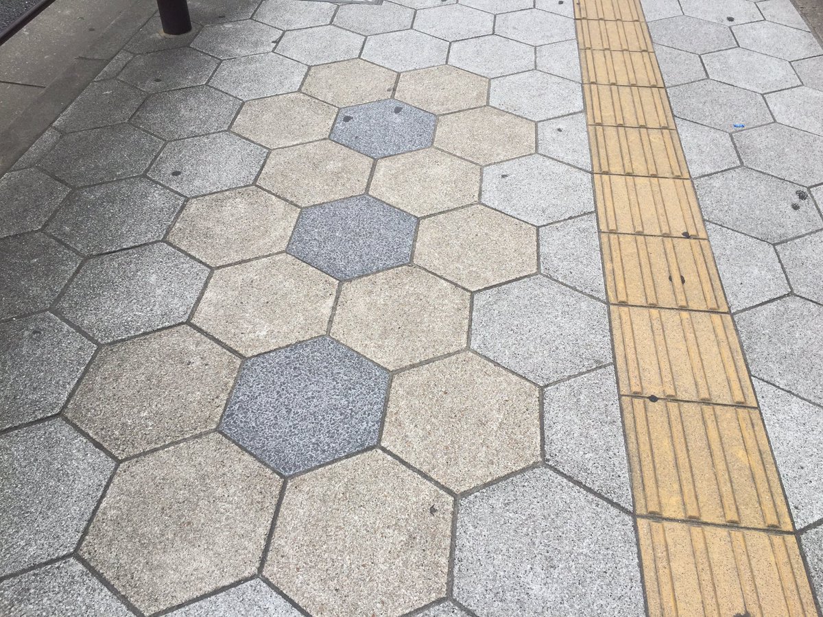 Finding many examples of #tessallation with #hexagon here in Osaka, Japan #MathPhoto17