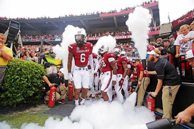 NCSUFans's tweet photo. ACC vs SEC. NCSU vs USC. North Carolina vs South Carolina. 

Retweet for NC State, favorite for South Carolina. https://t.co/L9R5Kr7w78