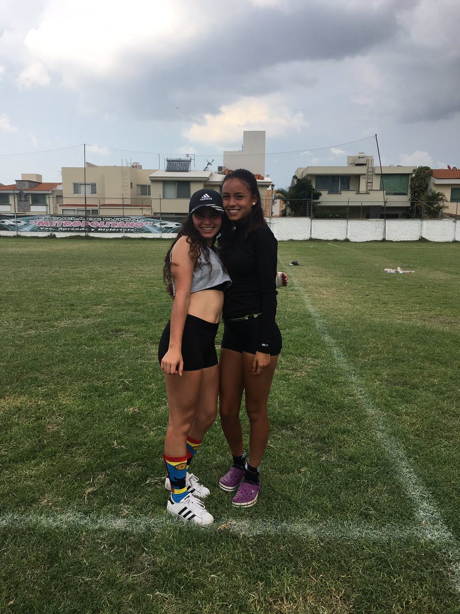sofipantoja4's tweet photo. Un sรบper buen fin tochero #campeones #duckspride https://t.co/NoC3v8O8OD