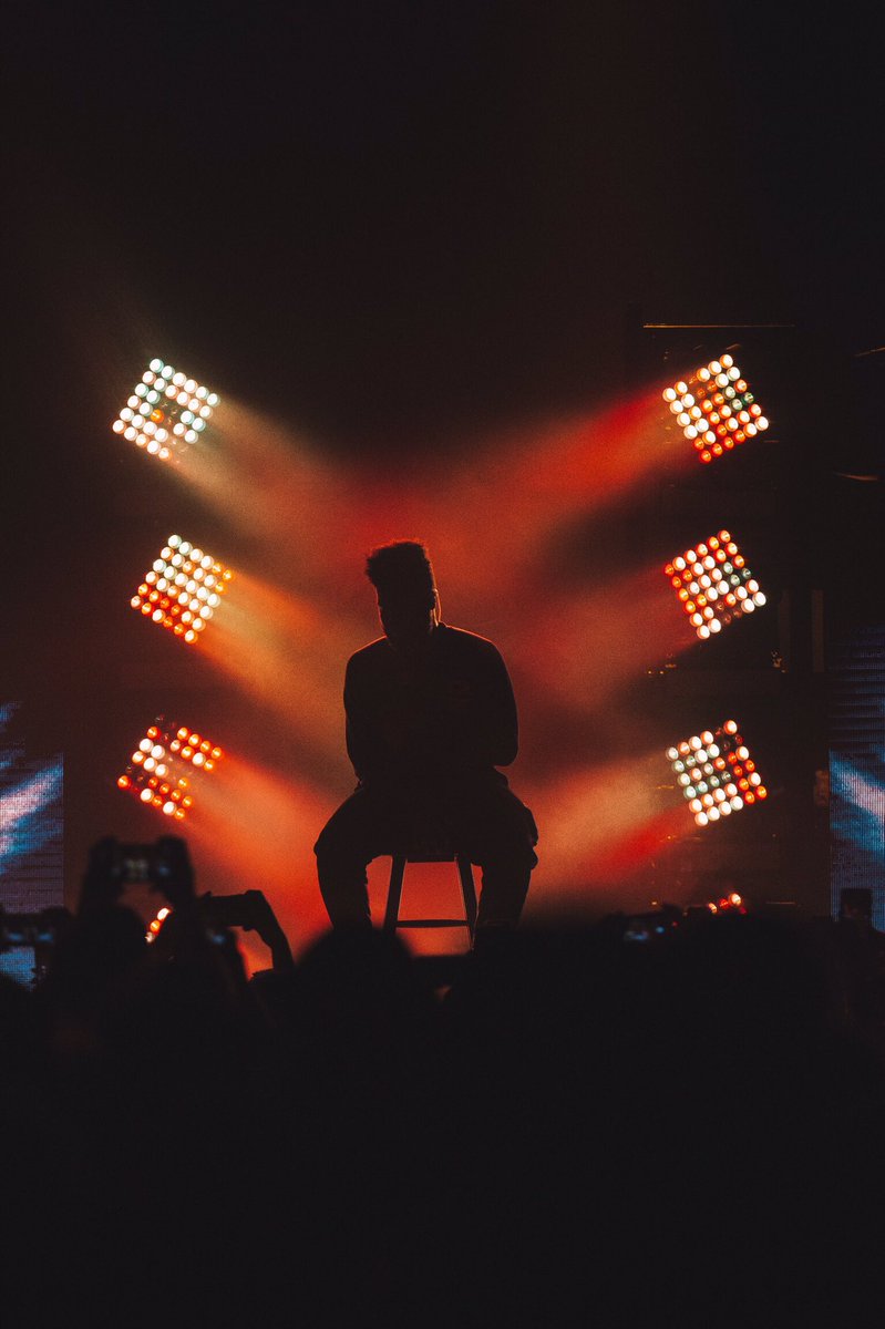 thegreatkhalid's tweet photo. One love, Boston 💫 https://t.co/pSfQCmC5L5