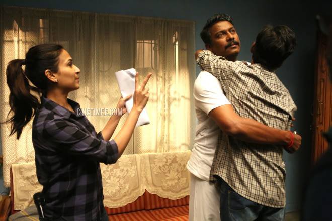 CineTimee's tweet photo. சிறுவர்கள் முதல் பெரியவர்கள் வரை ரசிக்கும் படமாக இருக்குன் இந்த #VelaiIllaPattadhaari2 !
#5DaysToGoForVIP2 ! @dhanushkraja ! #CineTimee ! https://t.co/vNOMJtrUBh