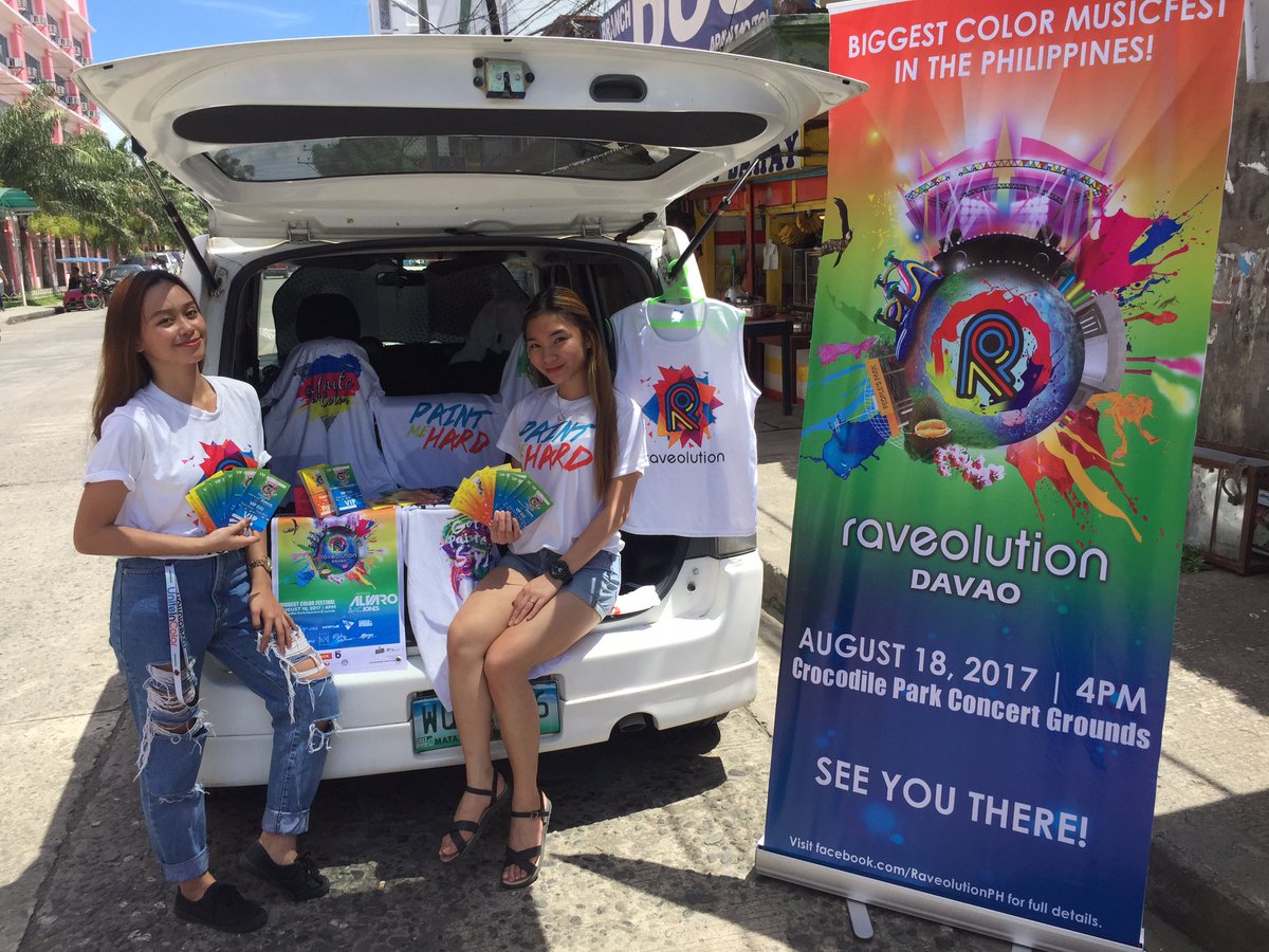 dceliteprod's tweet photo. Heads up! 🙌🏻

1st stop: UIC Bonifacio. Come thru and get your tickets now! Avail the promo only until Saturday! 💜💙💚

#RaveolutionDavao2017 https://t.co/tS2KqlebYC