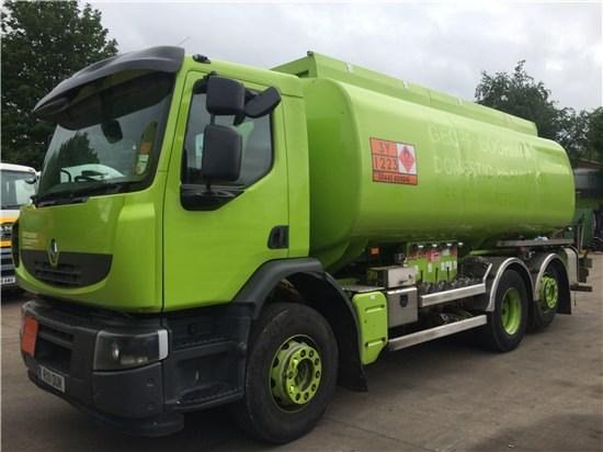 rtn_ltd's tweet photo. 2011 RENAULT PREMIUM 6x2 https://t.co/CHRT9qPV8q https://t.co/DQ0uqja11b