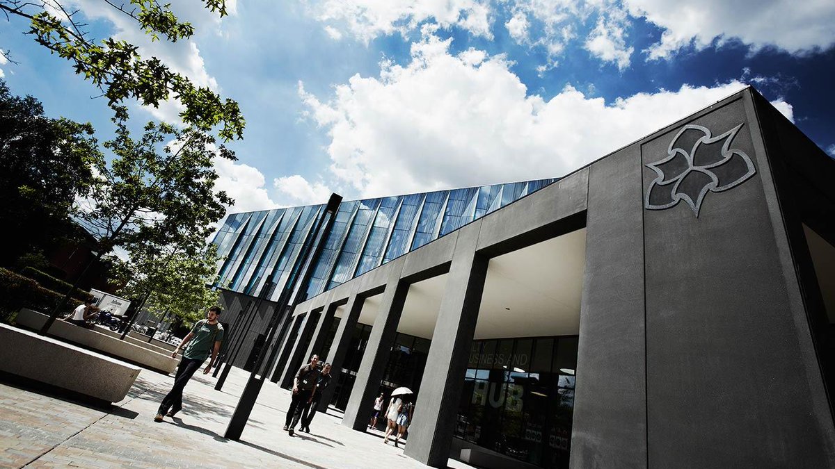 ManMetOutreach's tweet image. #OpenDays are a great way to get to know a university! Considering #mcrmet for #2018entry? Book here: ow.ly/s7JD30dX3N0