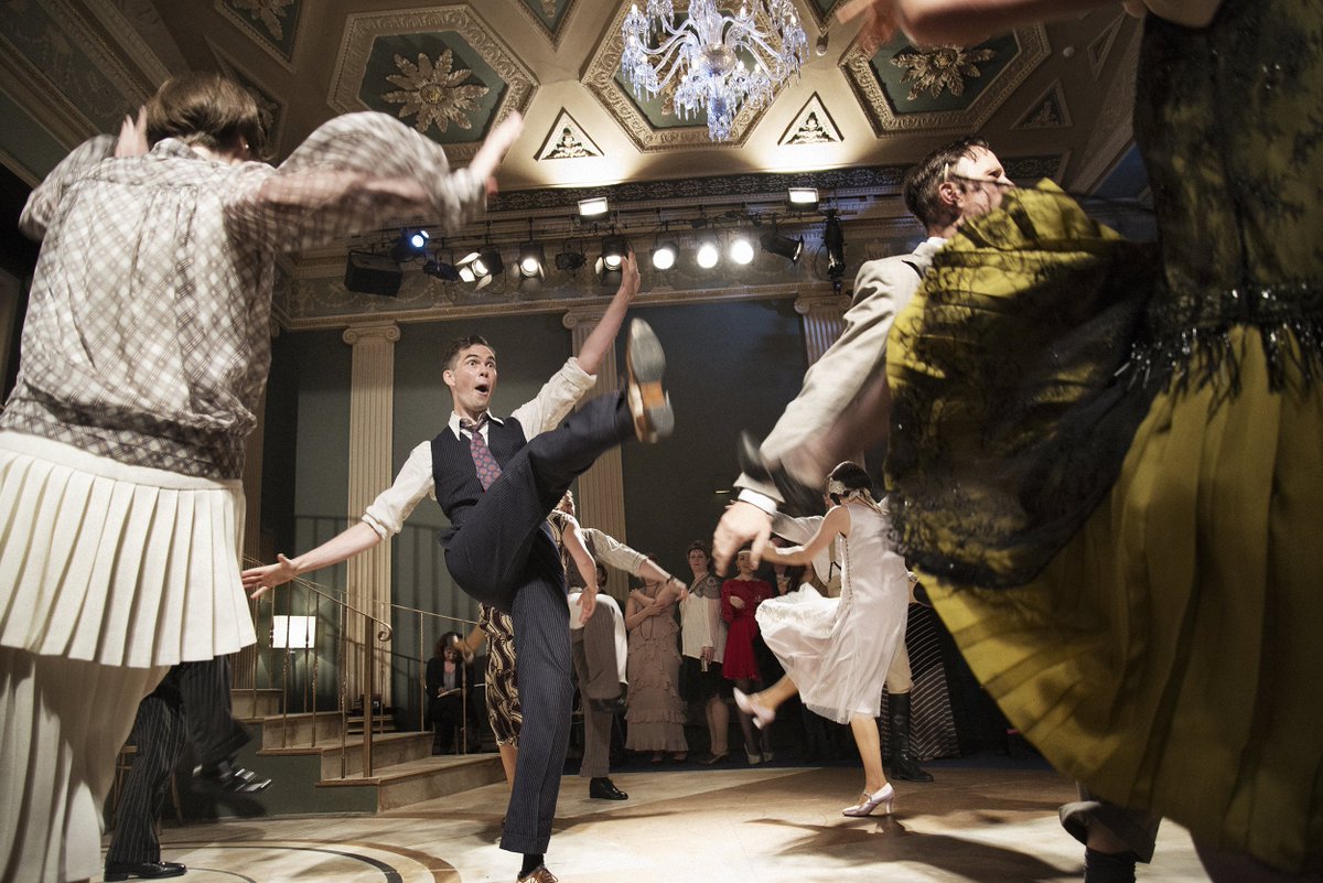 Gatsby fever is still in full swing! 

Get your tickets now for this summer's most unmissable theatre experience: bit.ly/2pKB2dP