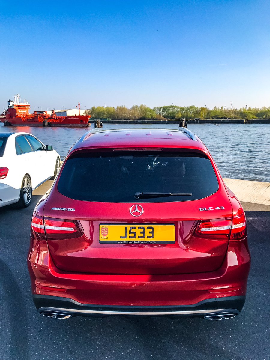 DavidDjt0311's tweet image. Some Monday morning booty from the #amgrubyrocket - have a great week ❤️😈
@MercedesAMG GLC43 4matic
@MercedesBenzUK @JacksonsJersey